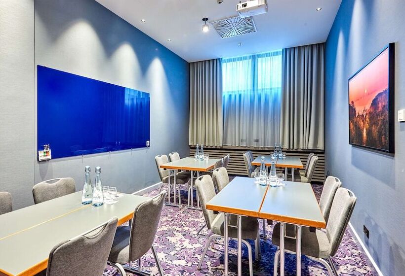 Radisson Blu Hotel, Kyiv City Centre