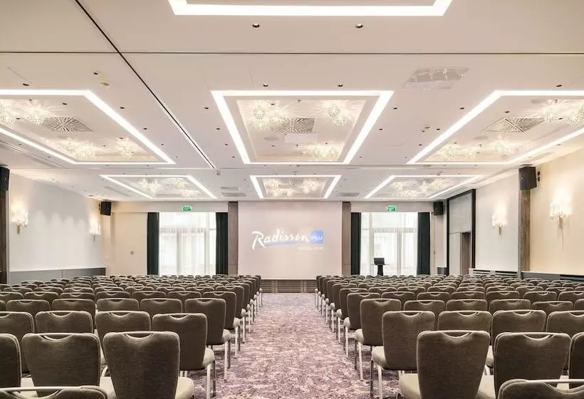 Radisson Blu Hotel, Kyiv City Centre