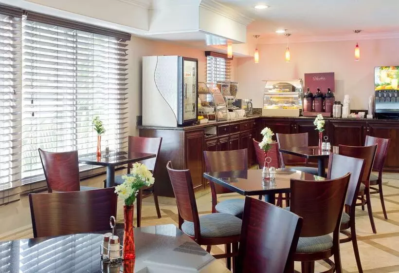 호텔 Best Western Plus Marina Shores