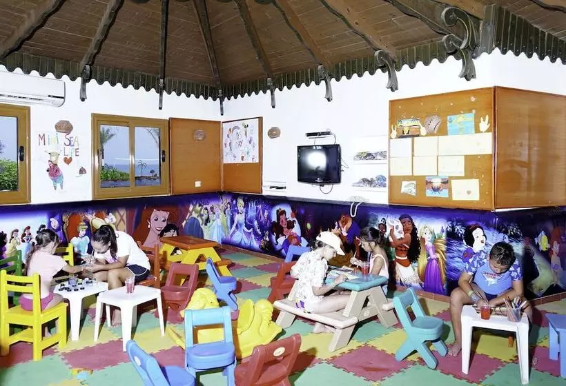 호텔 Charmillion Sea Life Resort