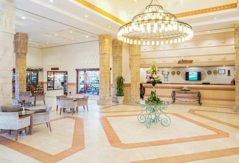 هتل Charmillion Sea Life Resort