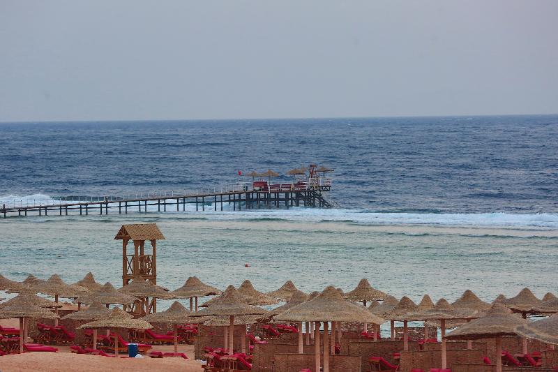 هتل Charmillion Sea Life Resort