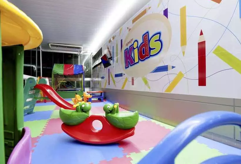 酒店 Comfort Suites Macaé