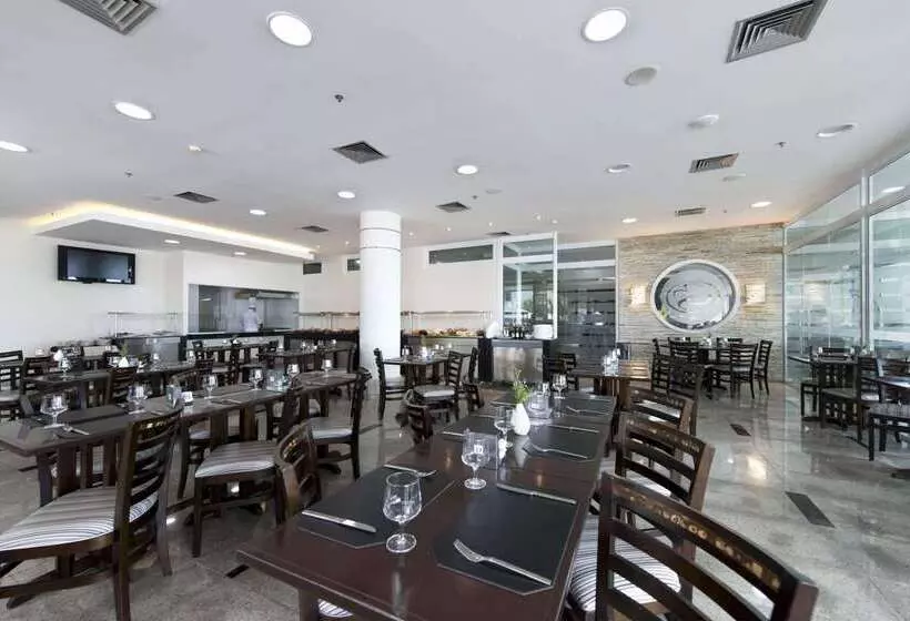 酒店 Comfort Suites Macaé