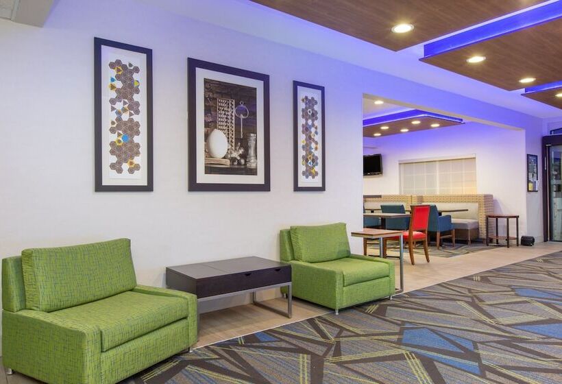 Holiday Inn Express Hotel & Suites Bishop, An Ihg