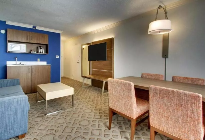 هتل Holiday Inn Express Poughkeepsie, An Ihg