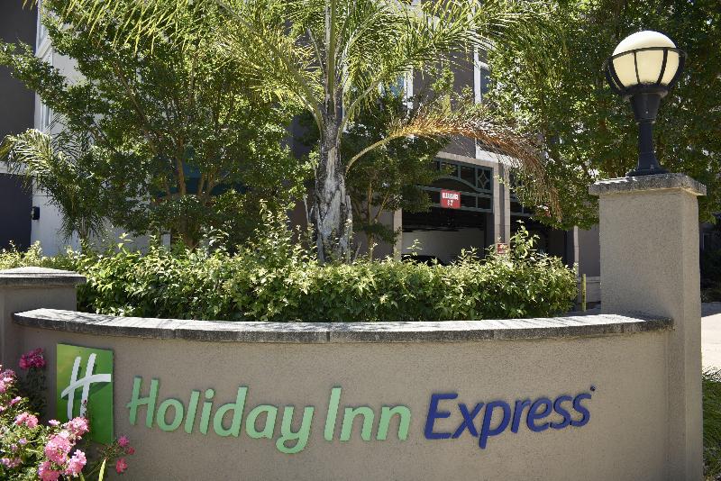 Hotel Holiday Inn Express Windsor Sonoma Wine Country, An Ihg