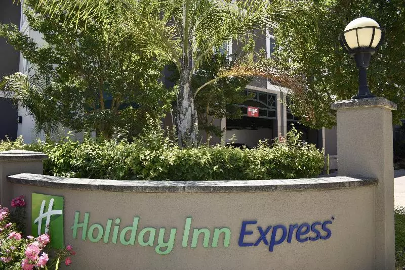 ホテル Holiday Inn Express Windsor Sonoma Wine Country, An Ihg