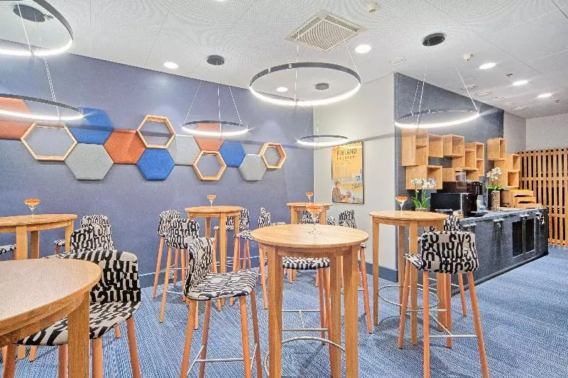 Hotel Holiday Inn Helsinki West   Ruoholahti, An Ihg