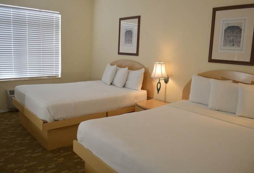 هتل Island House South Beach