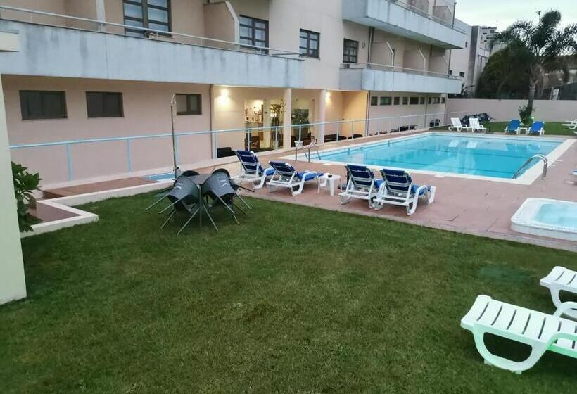 فندق La Fontaine