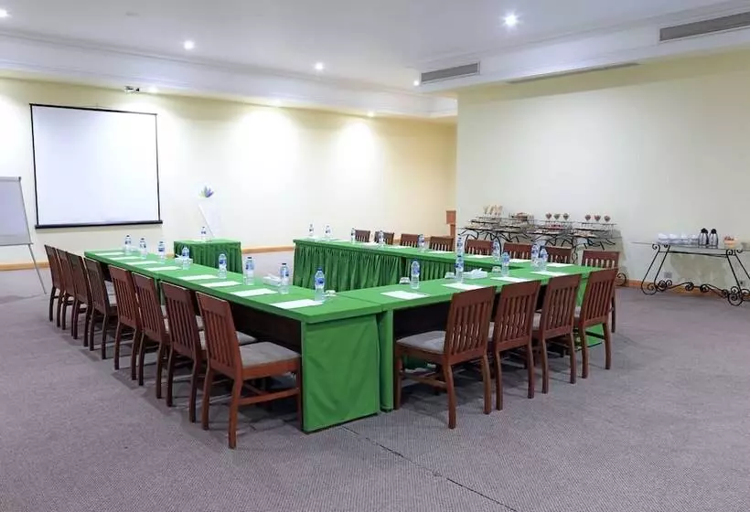 استراحتگاه JAZ Royal Palmariva