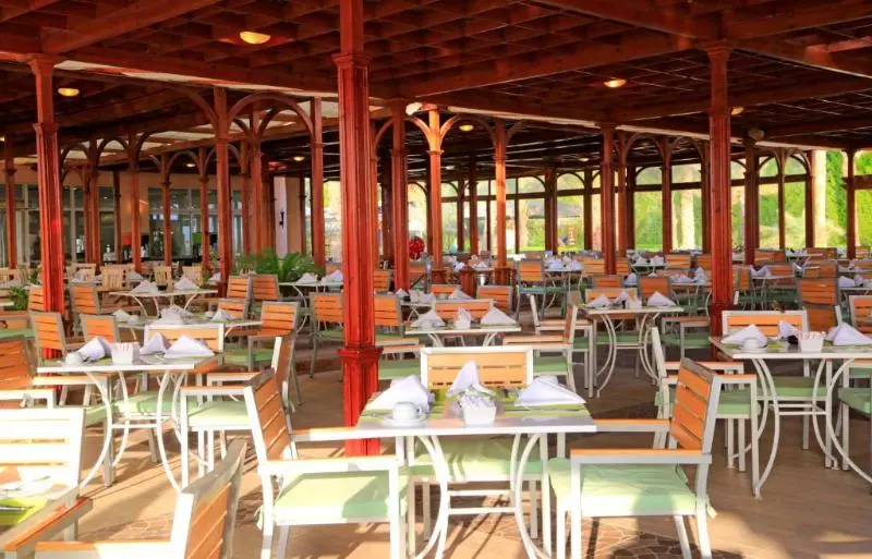 استراحتگاه JAZ Royal Palmariva