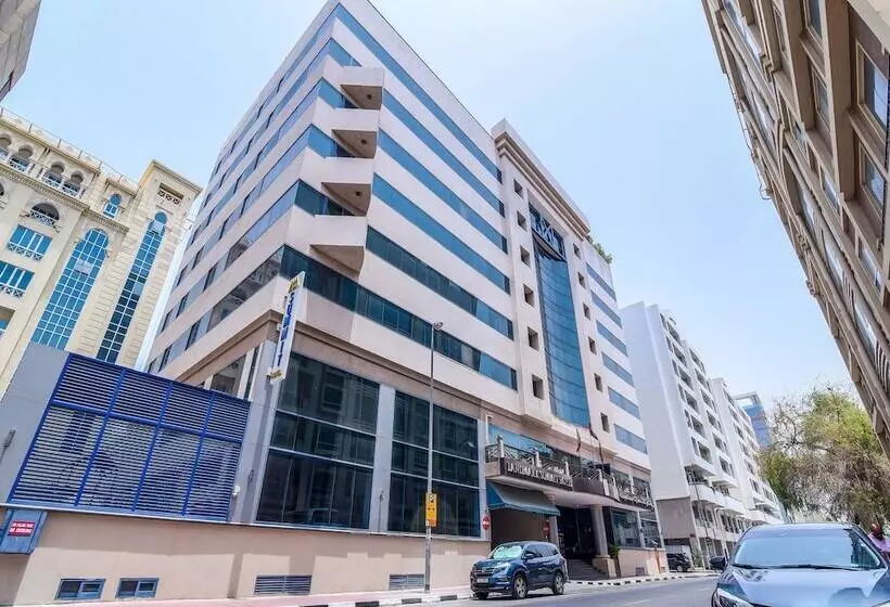 هتل Landmark Summit