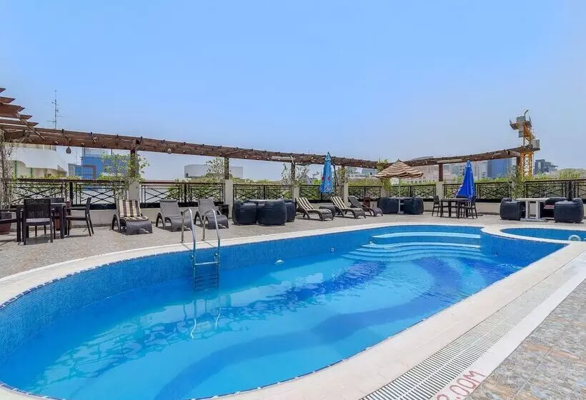 هتل Landmark Summit