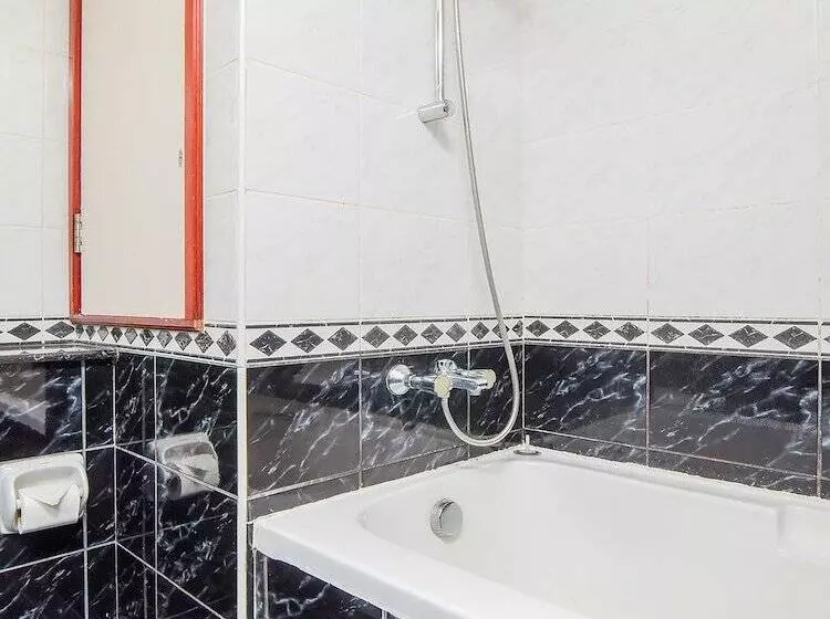 هتل Landmark Summit