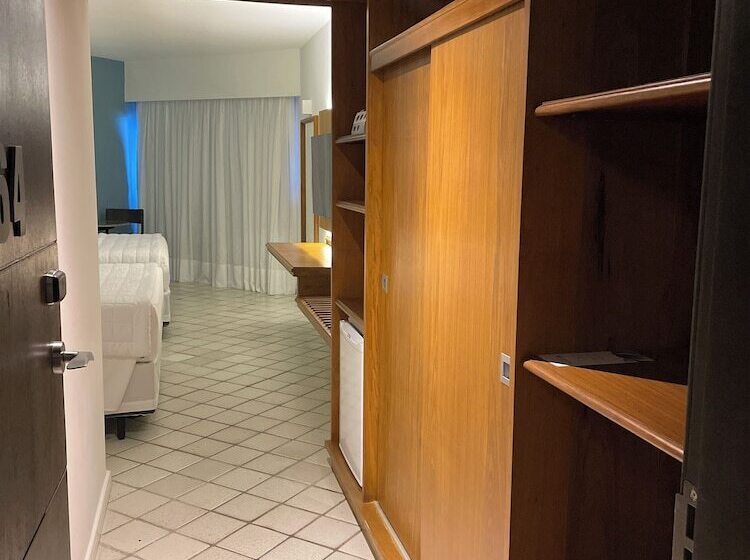 هتل Pirâmide Natal