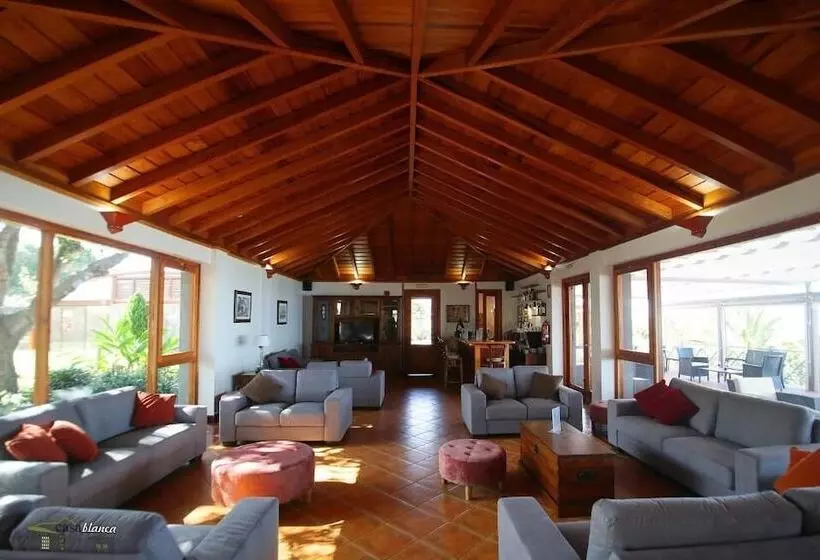 هتل روستایی Rural Casablanca