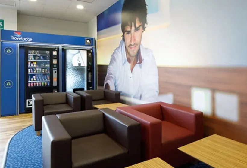 هتل Travelodge Barcelona Fira
