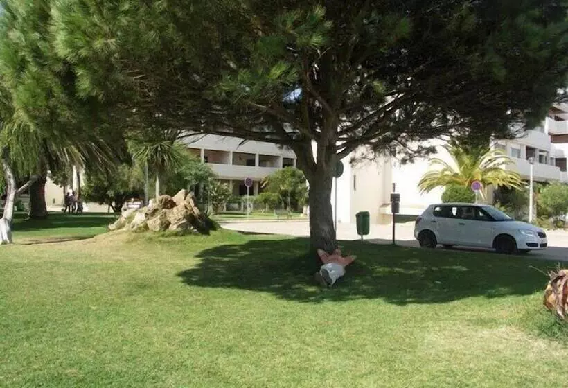 Iberlagos Apartments