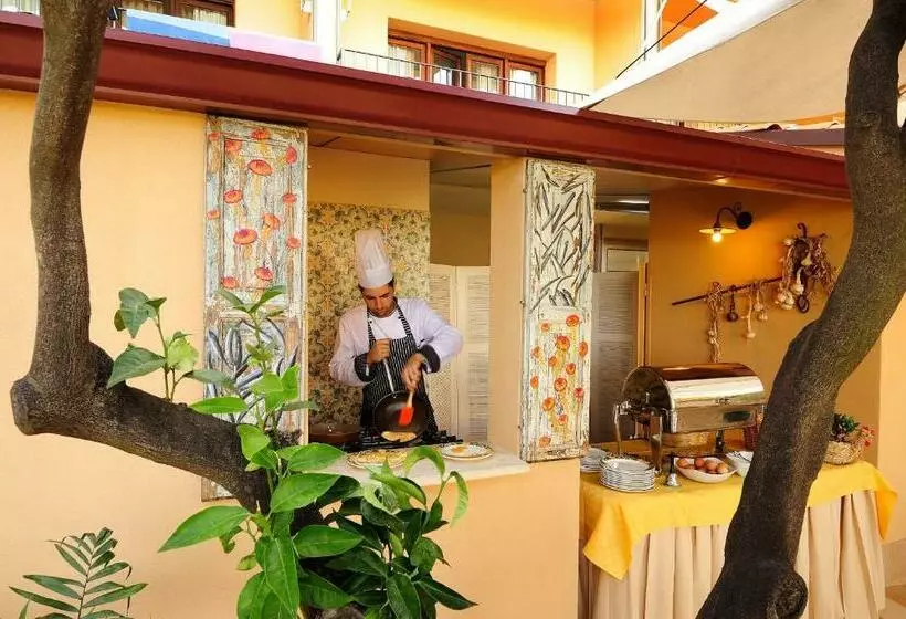 Отель Alberi del Paradiso