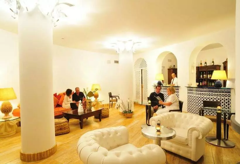 Отель Alberi del Paradiso