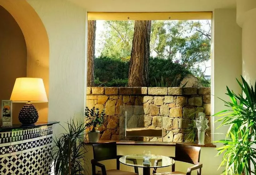 Отель Alberi del Paradiso