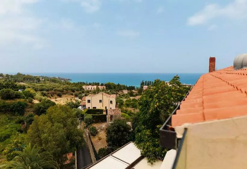 Отель Alberi del Paradiso