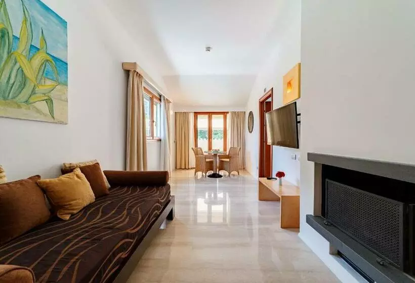 Отель Alberi del Paradiso