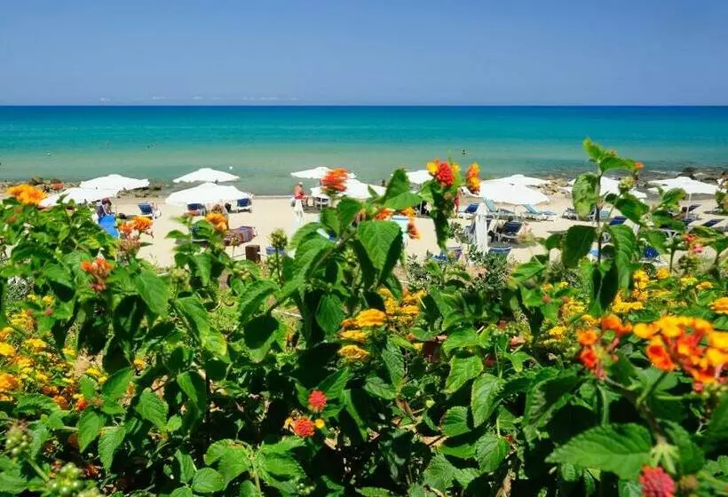 Отель Alberi del Paradiso