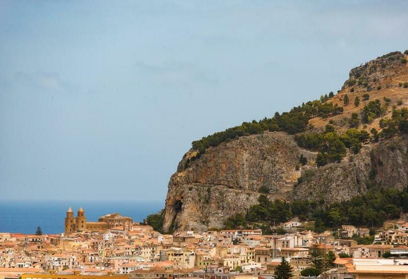 ホテル Alberi del Paradiso