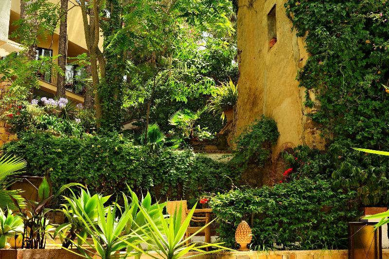 ホテル Alberi del Paradiso