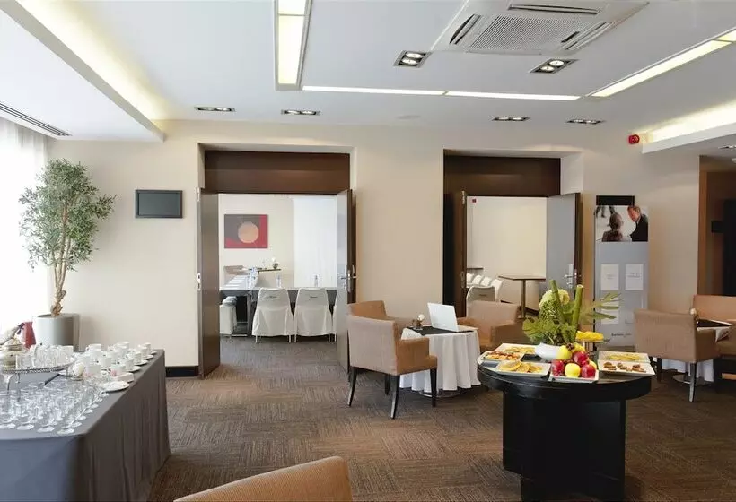 هتل Barcelo Casablanca