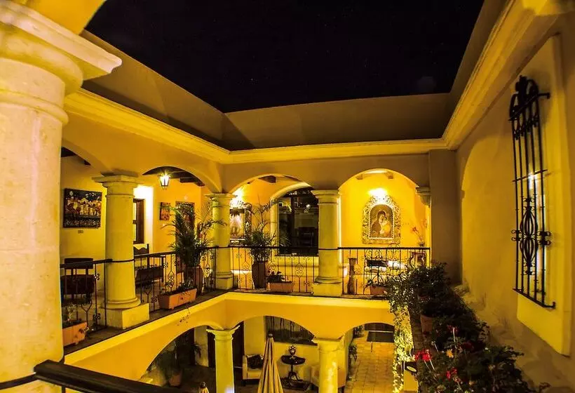 هتل Casa Divina Oaxaca