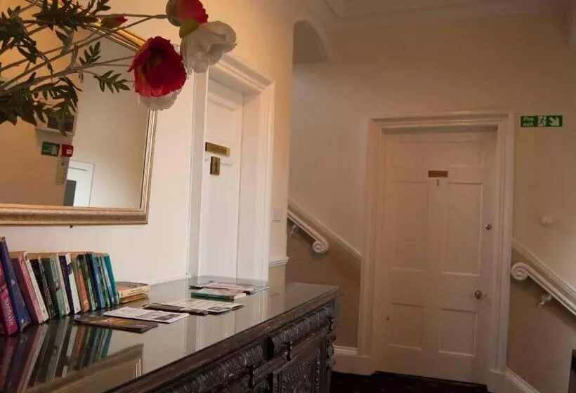 ホテル Dalgair House