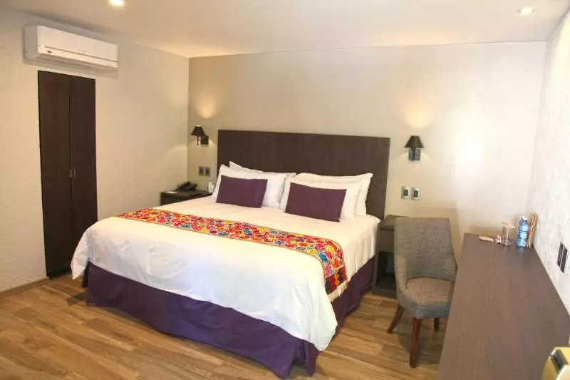 Hotelli Flamingo Inn