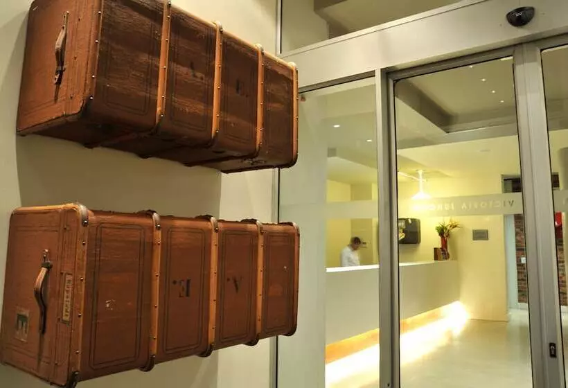 酒店 Garden Court Victoria Junction