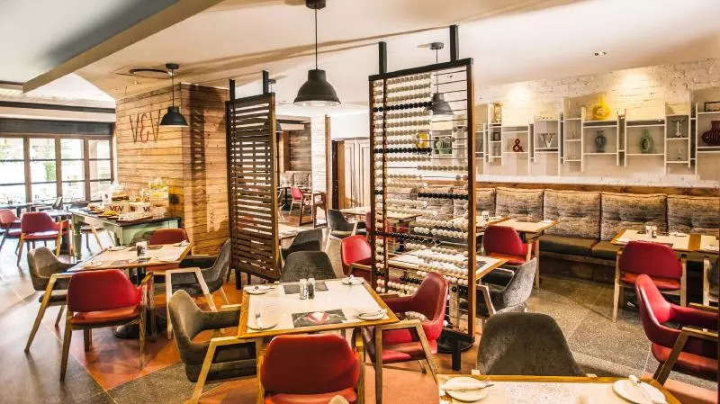 בית מלון כפרי Golden Horse