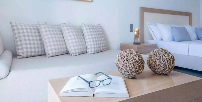 Hotel Golden Milos Beach