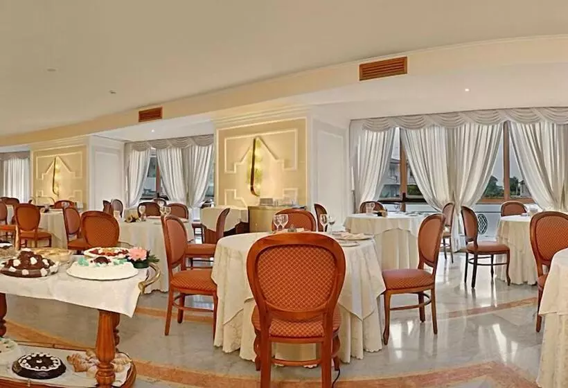 Grand Hotel La Pace   All Inclusive