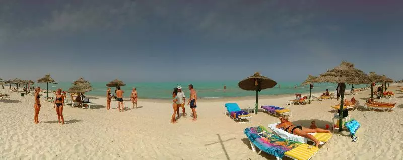 Отель Le Soleil Bella Vista