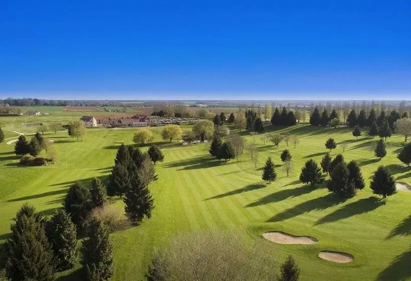 בית מלון כפרי Les Suites Domaine De Crécy