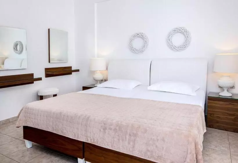 هتل Lofos Village