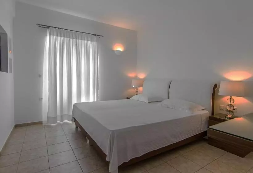 هتل Lofos Village