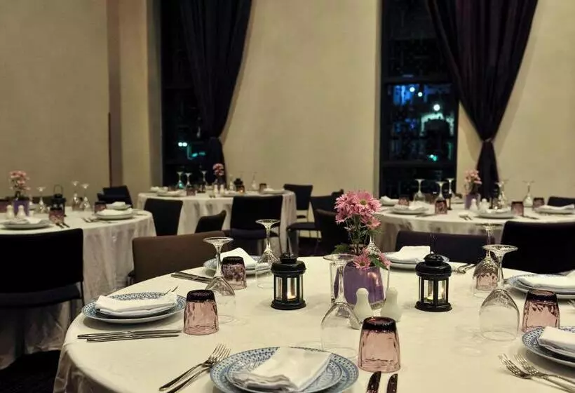 هتل Mercure Nador Rif