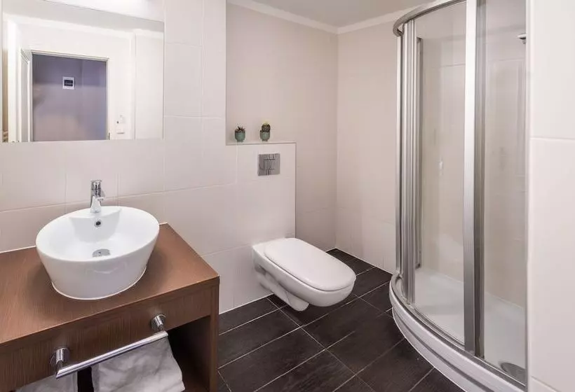 هتل Palác U Kočků By Adrez, Palace At The Cats