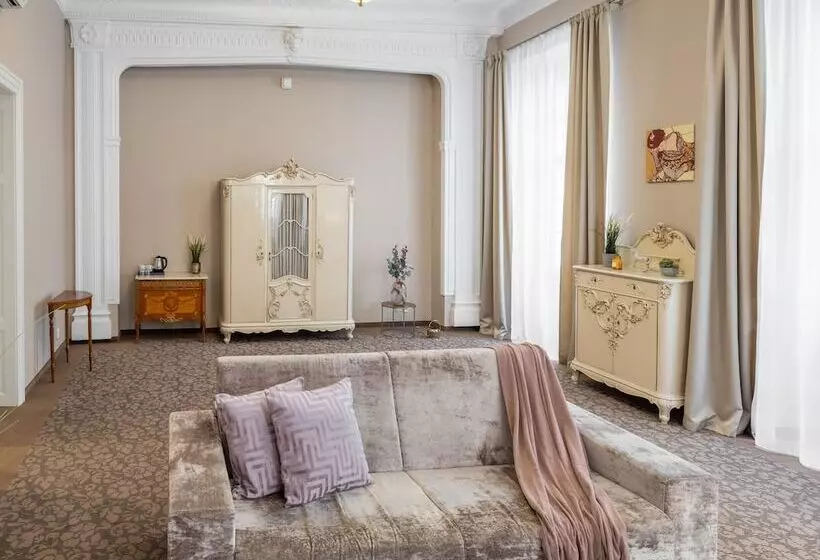 هتل Palác U Kočků By Adrez, Palace At The Cats