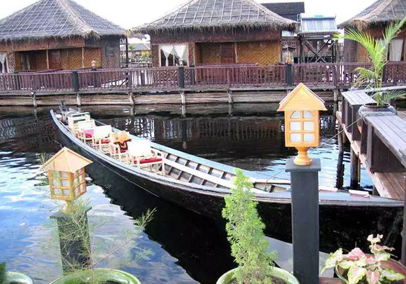هتل Paradise Inle Resort