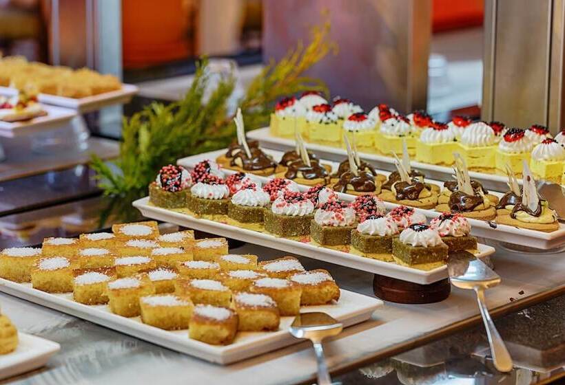 Pasa Beach Hotel All Inclusive