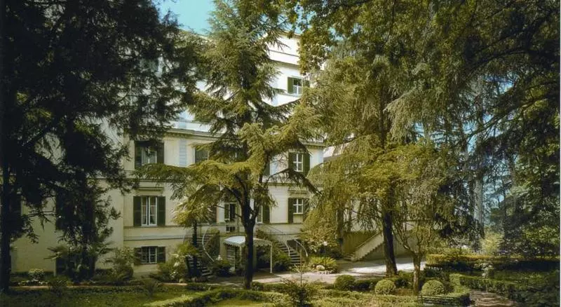 Отель Villa Aricia